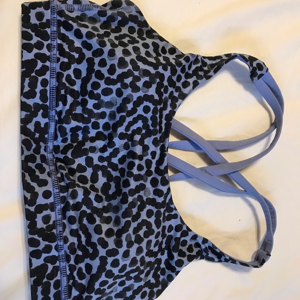 Lululemon sports bra, size 6